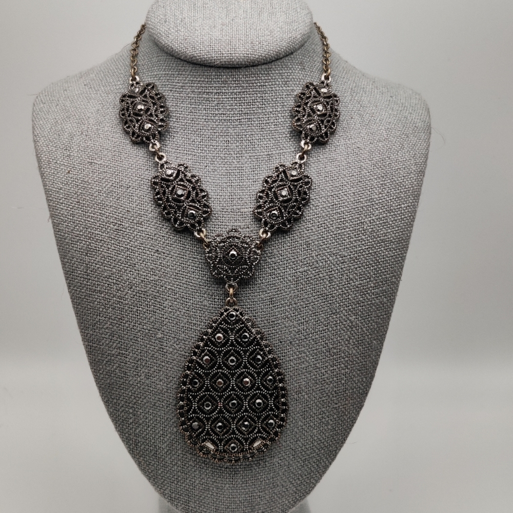 Vintage Crown Trifari Silver-tone Markasite Necklace